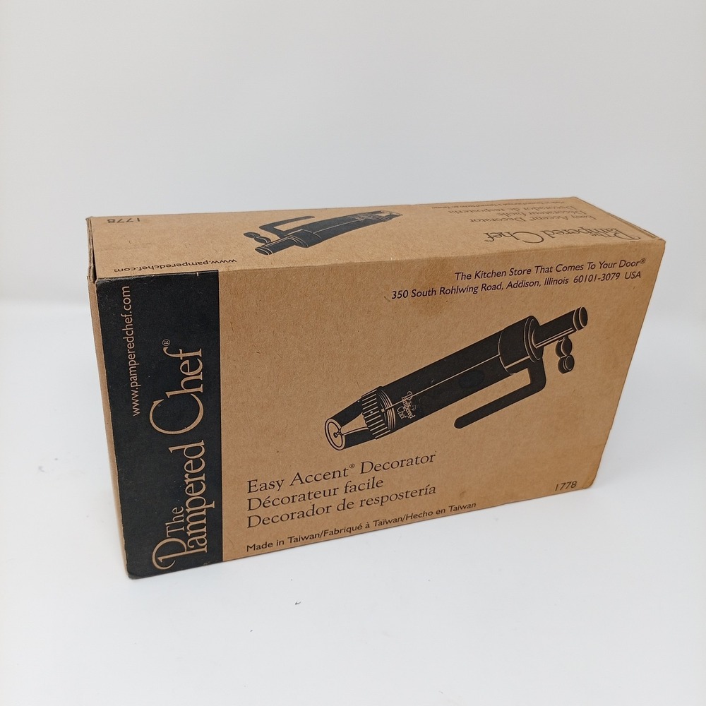 NIP Pampered Chef Items - Easy Accent Decorator & Decorator Bottle Set 1778